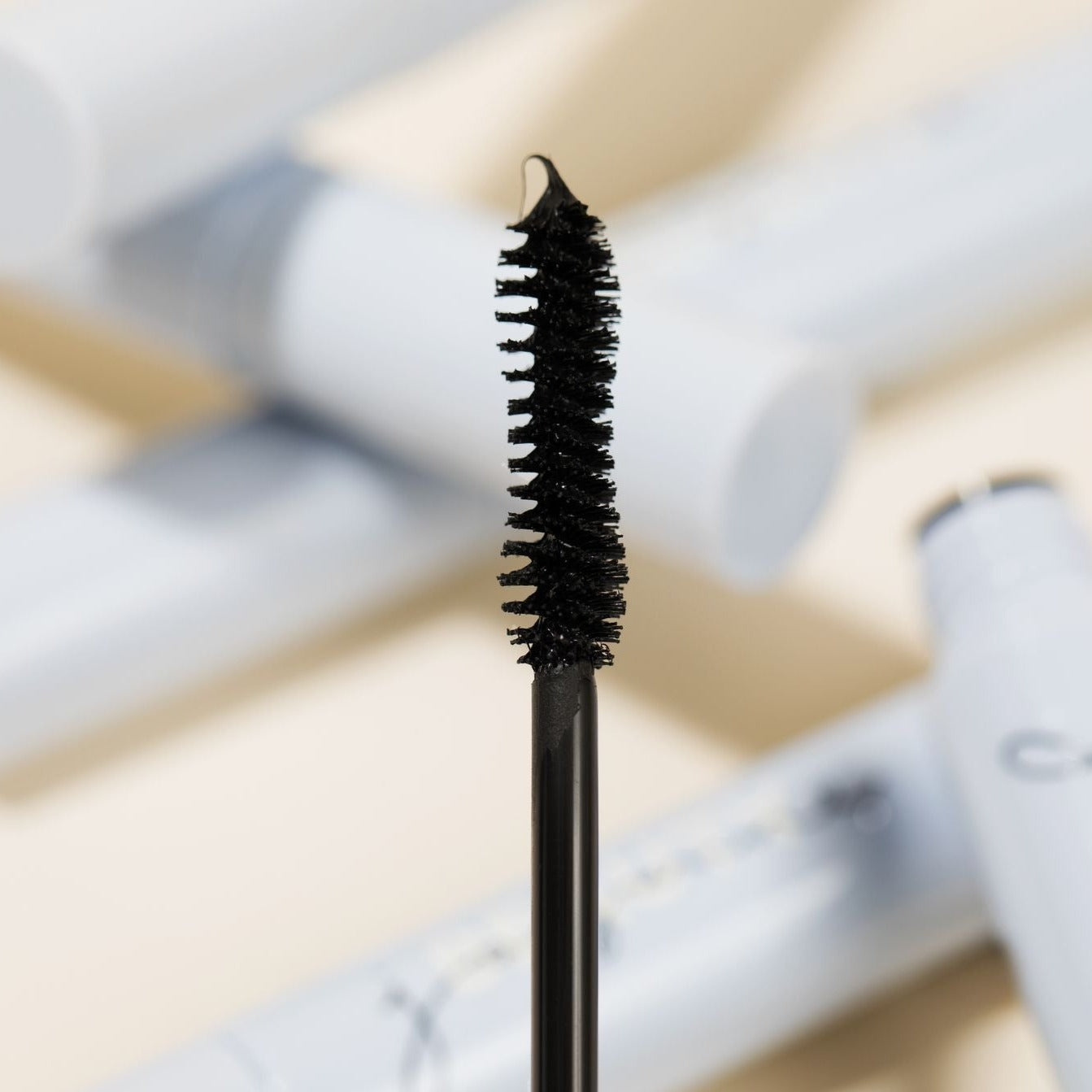 Luxe Lash Volumizing Mascara